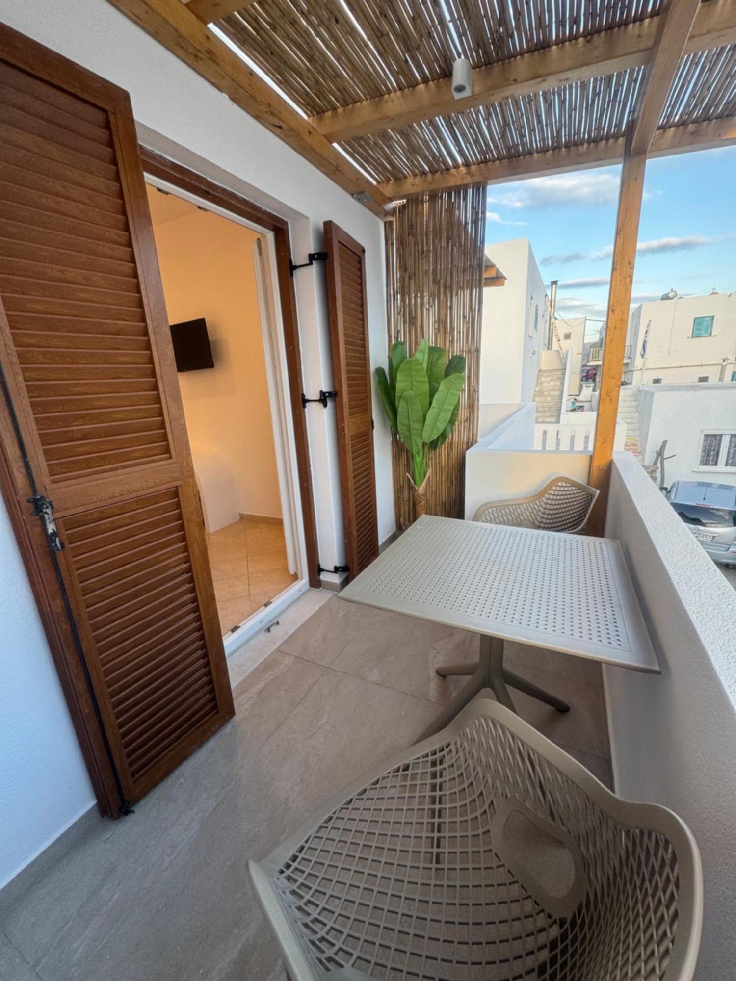 Eleni'S Rooms Antiparos Екстер'єр фото