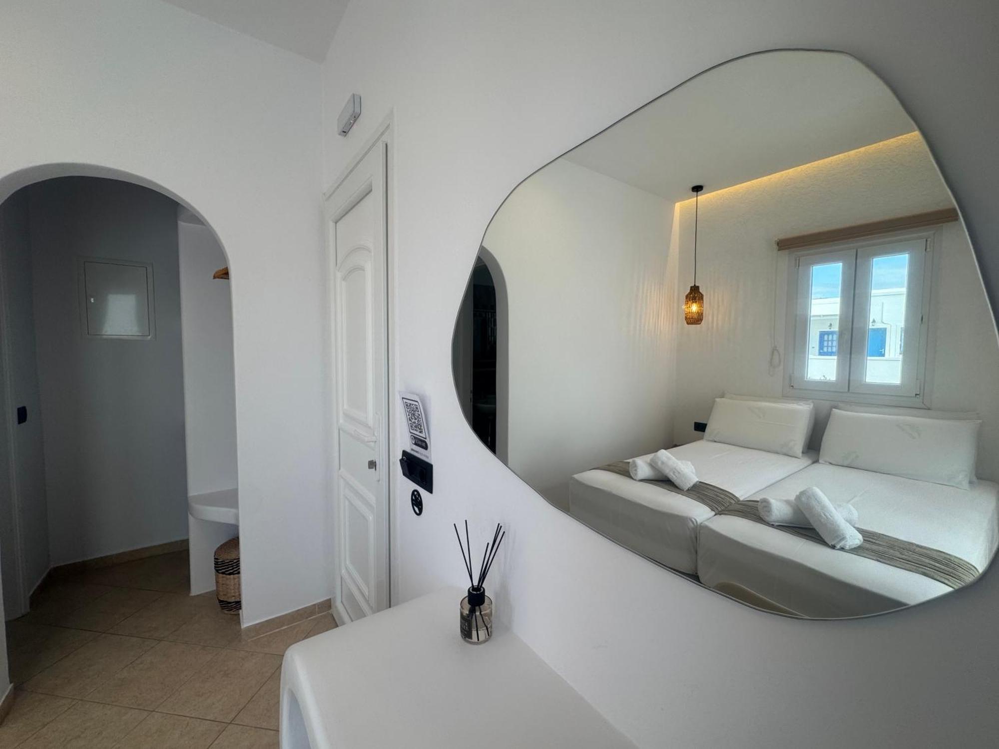Eleni'S Rooms Antiparos Екстер'єр фото