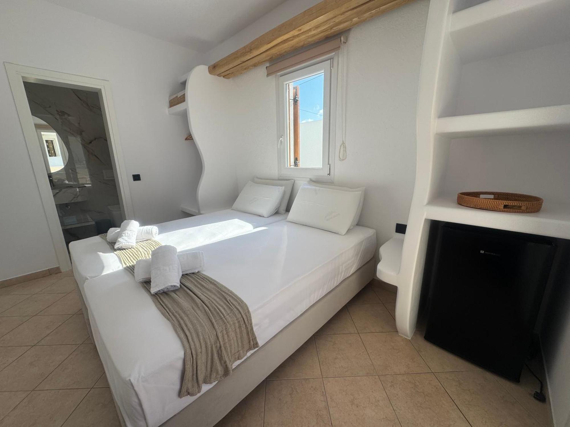 Eleni'S Rooms Antiparos Екстер'єр фото