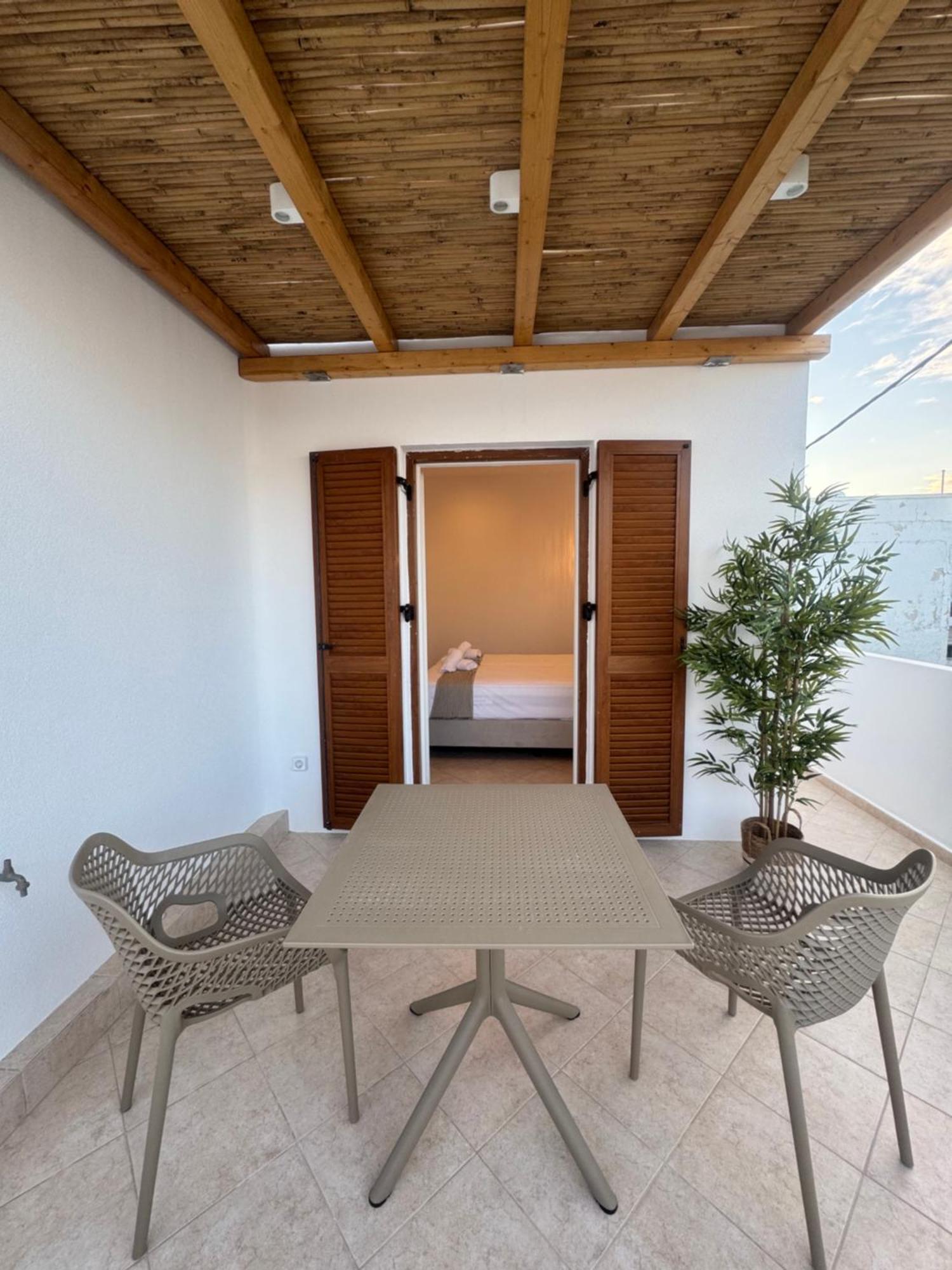 Eleni'S Rooms Antiparos Екстер'єр фото