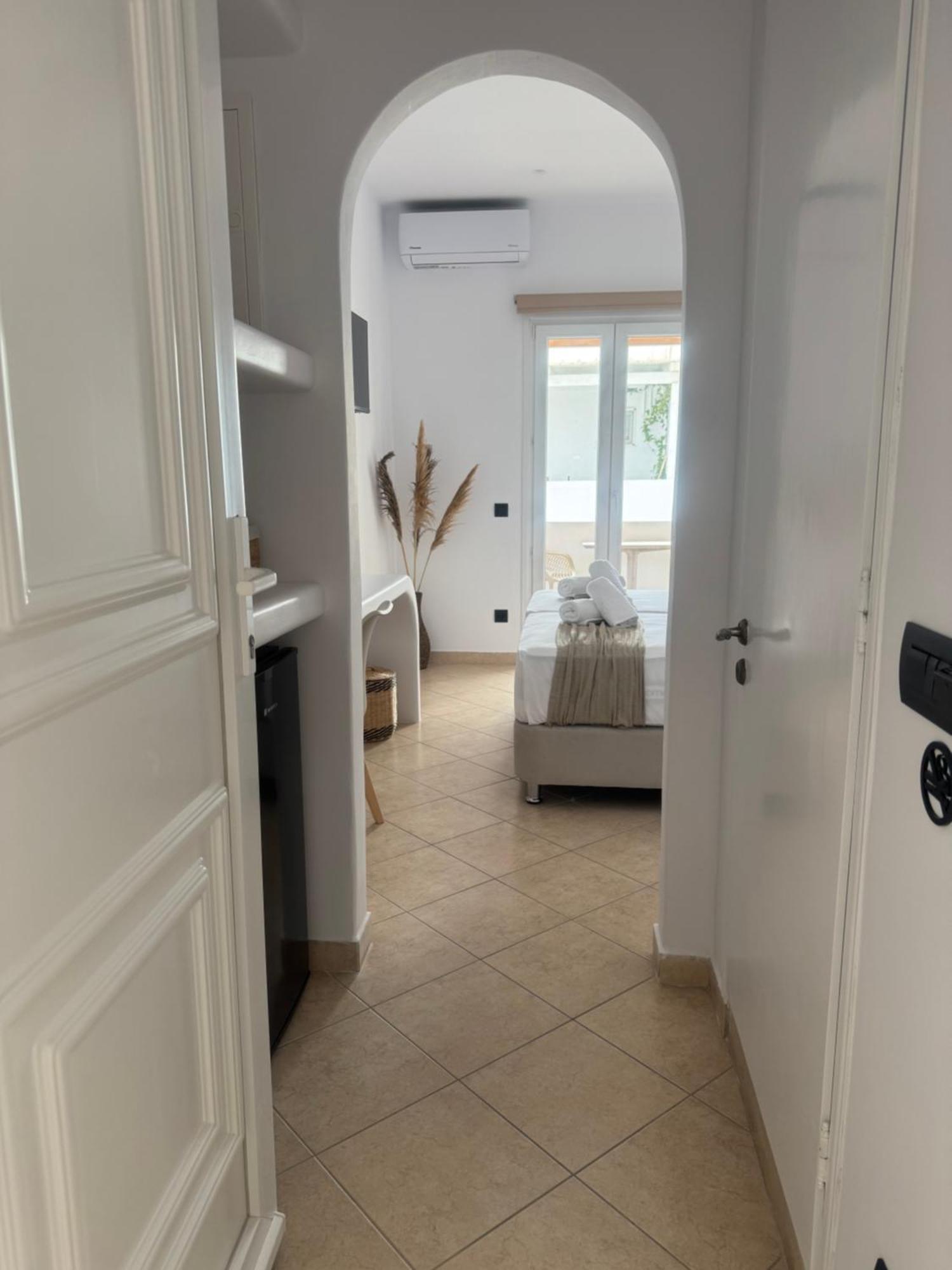 Eleni'S Rooms Antiparos Екстер'єр фото