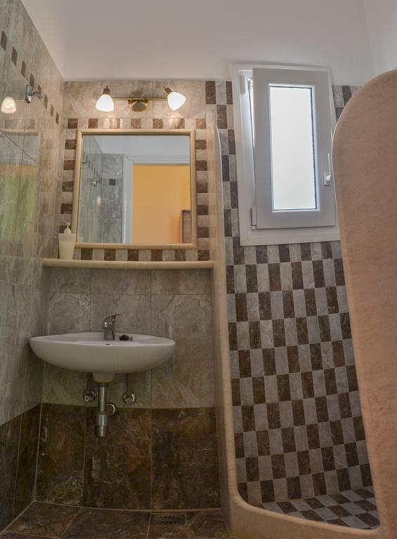 Eleni'S Rooms Antiparos Екстер'єр фото